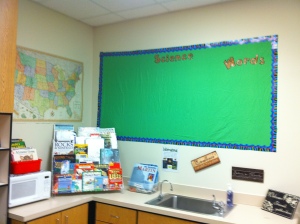 Science Wall waiting for anchor charts and student work.